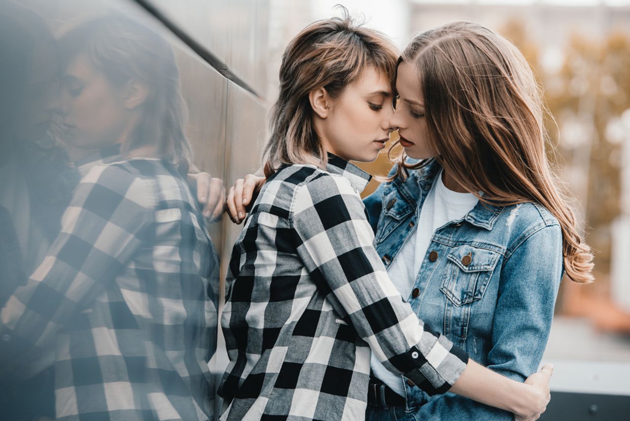 Free Lesbian Dating Sights Perfection Porn Pix Magazine